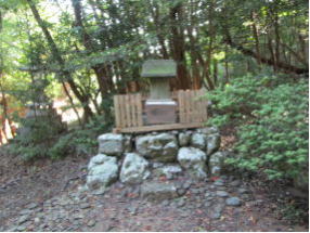 960px-糟谷磯丸像_-_伊良湖岬.jpg